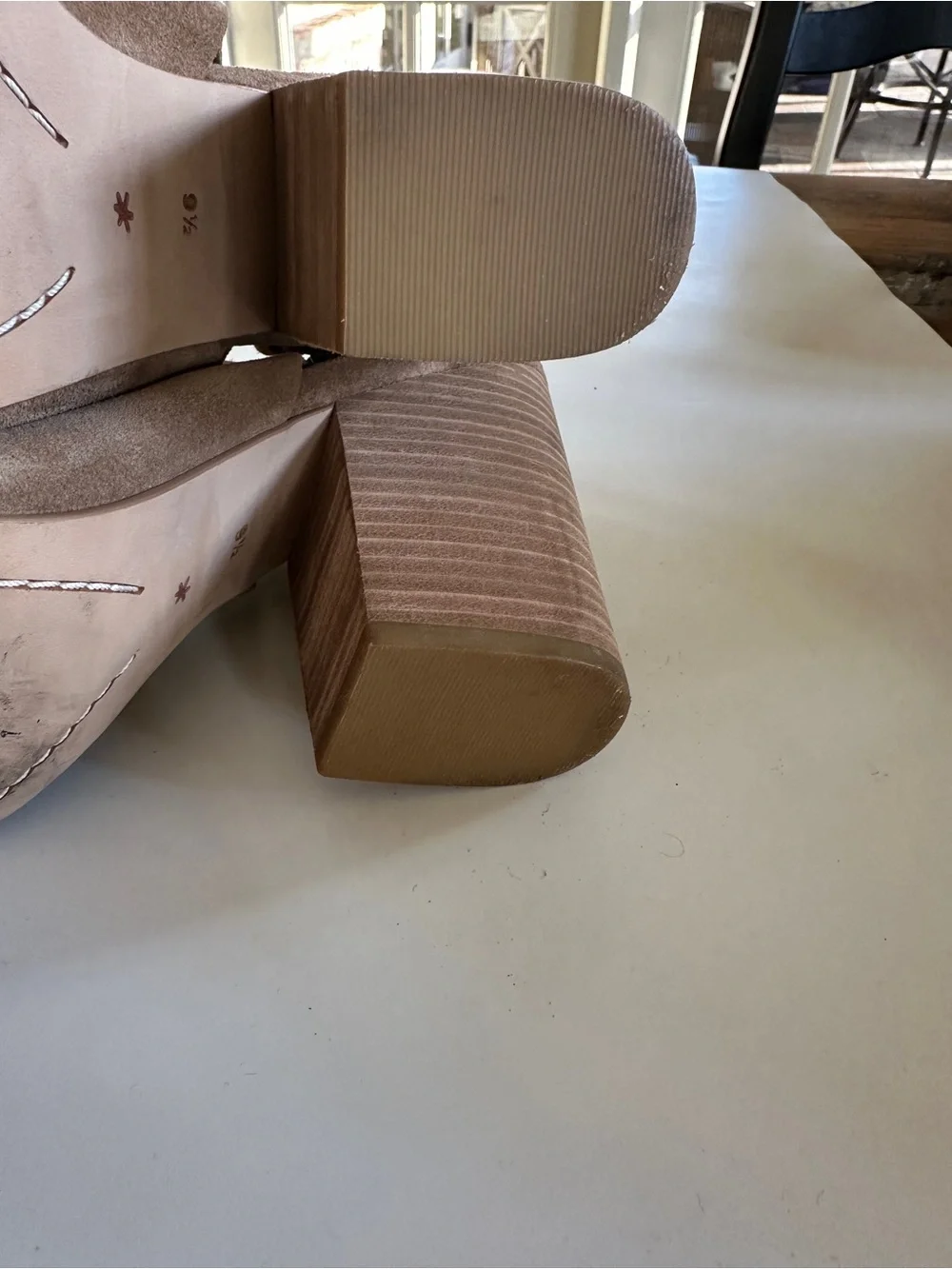 Splendid Women’s Kaylee Suede Peep-Toe Block Heel Slingback Booties- Tan Sz 9.5